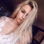 Belle blonde jeune et coquine cherche mec cool a Auxerre